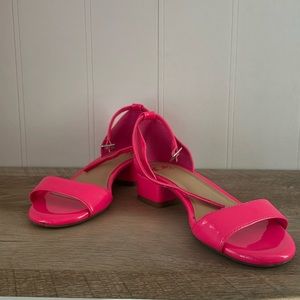 Girls Hot Pink Block Heels 🩷